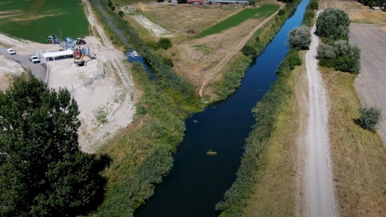 Lesz elég víz! Akasztón 160 hektárnyi föld vált újra öntözhetővé